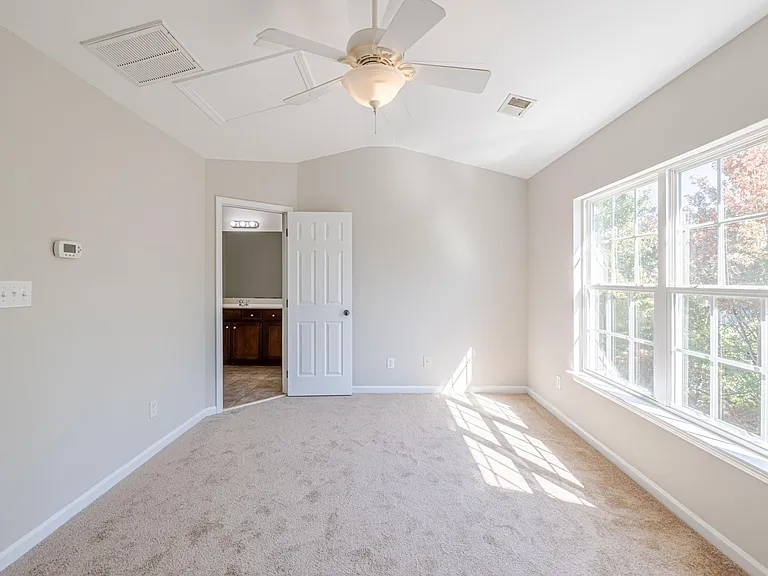 14106 Winford Ln — Photo 17