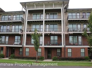 380 N Island Dr APT 305, Memphis, TN 38103