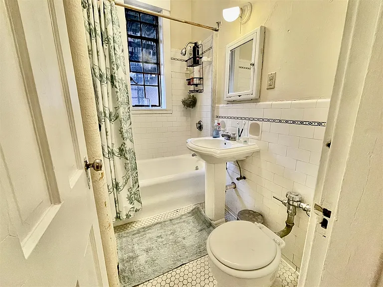 73 Martin St #15 — Photo 20