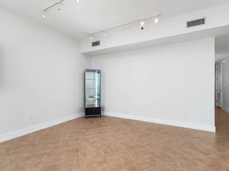 310A Padre Blvd #1701 — Photo 4