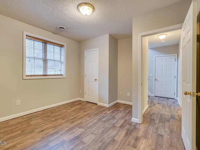 3817 Rockford St — Photo 23