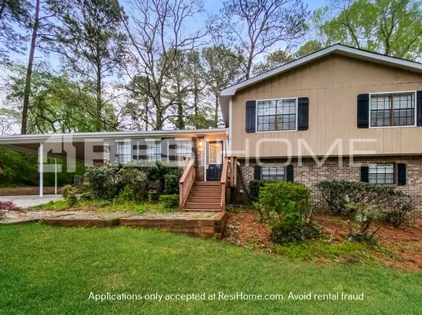 8240 Blackfoot Trl, Jonesboro, GA 30236