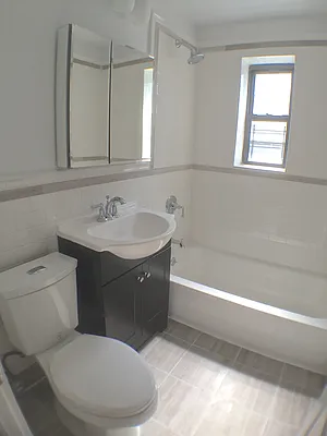 Rented by Newcastle Realty Services | media 4