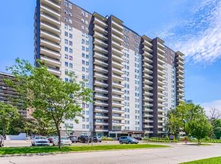 25 Fisherville, Toronto, ON M2R 3B7