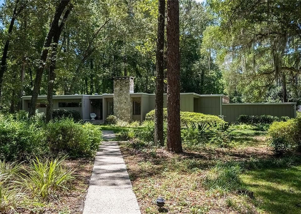 1st image of 10921 NW 14th Ave