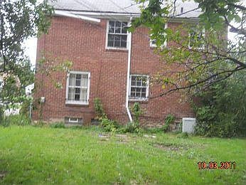 2nd image of 19976 Littlefield St