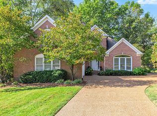 1004 Cedarview Ln, Franklin, TN 37067