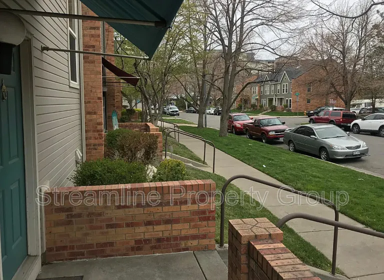 1201 Galapago St #92 — Photo 22