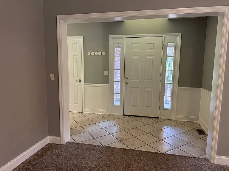 105 Owls Nest Ct — Photo 3