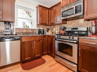 4 Dartmouth St #1, Waltham, MA 02453