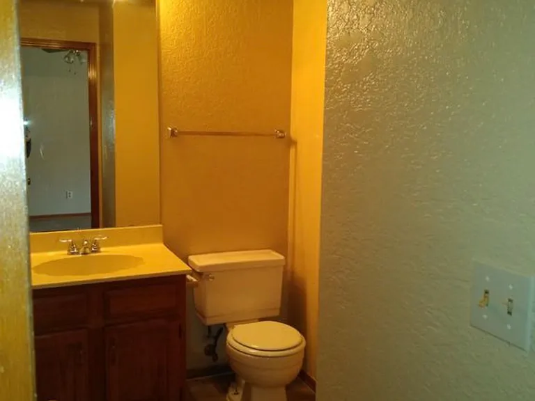 14113 Fairhill Ave — Photo 7