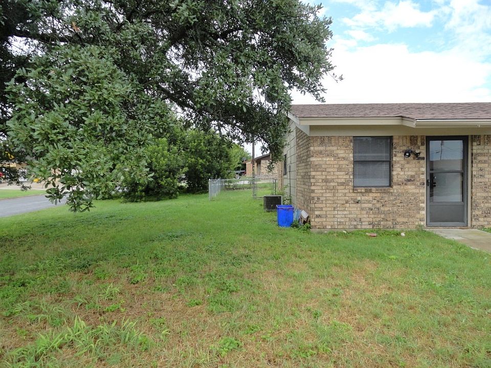 1st image of 301 Bonnie Ln #Ab