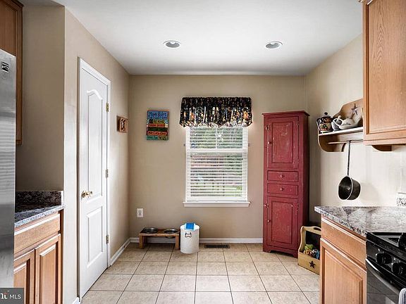 5th image of 105 Dollie Mae Ln