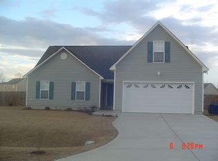 135 Investment Ln, Jacksonville, NC 28540