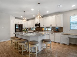1120 8th St, Argyle, TX 76226