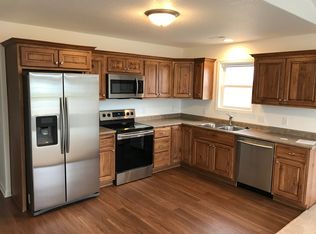 1 Paradise Ln, Sherwood, OH 43556