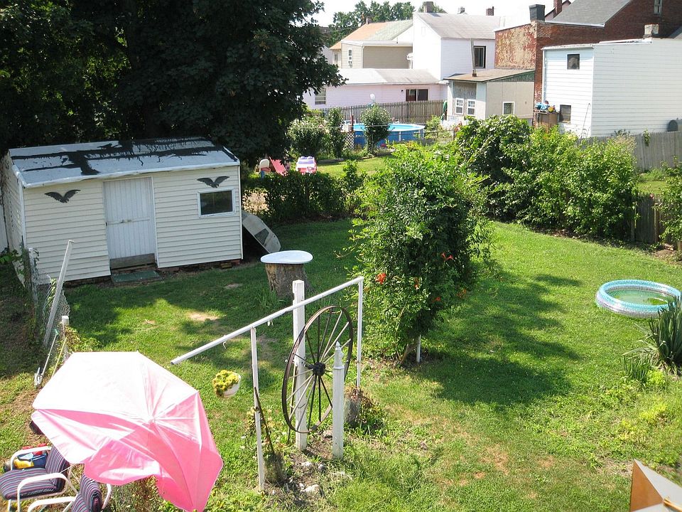 Lots for Sale/ Small Storage
