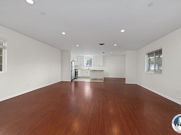 4th image of 4303 Russell Ave #4305