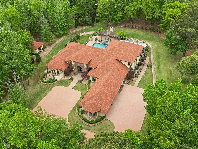 3705 Champions Ridge Ln — Photo 46