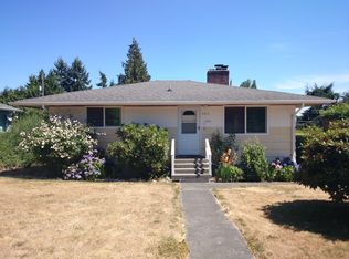 8414 32nd Ave SW, Seattle, WA 98126