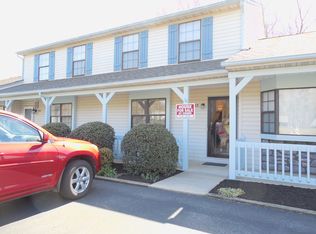 303 Goose Ridge Dr, Forest, VA 24551