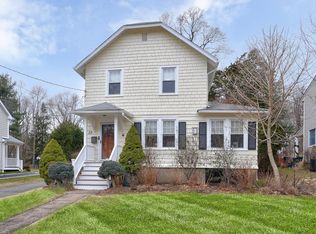 28 Riverside Dr, Florham Park, NJ 07932