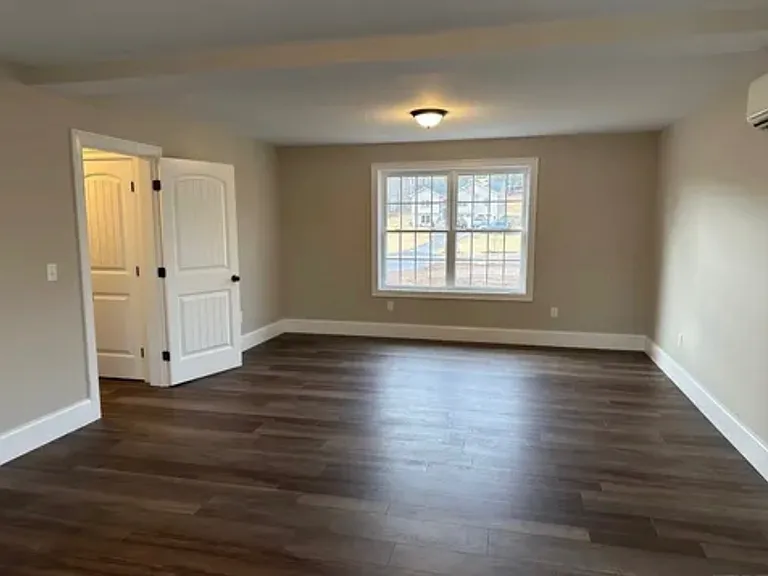 71 Donovan Dr — Photo 19