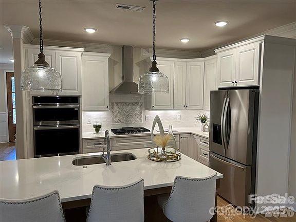 2nd image of 5044 Silver Trace Ln #101