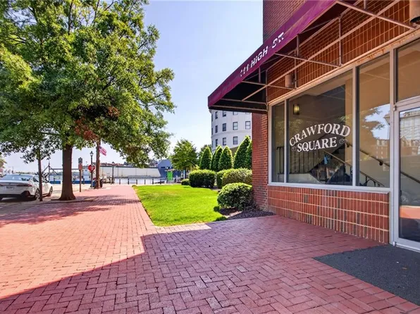 111 High St APT 402, Portsmouth, VA 23704
