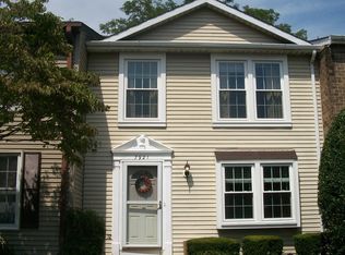 7921 Tyson Oaks Cir, Vienna, VA 22182