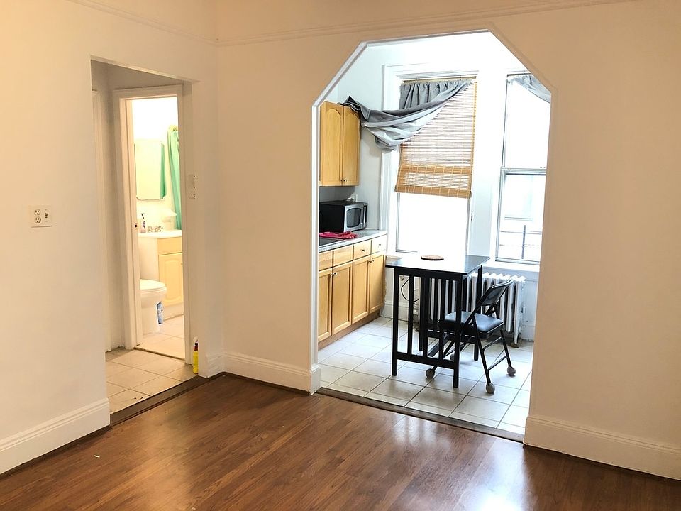 1st image of 31-31 33rd St #3R
