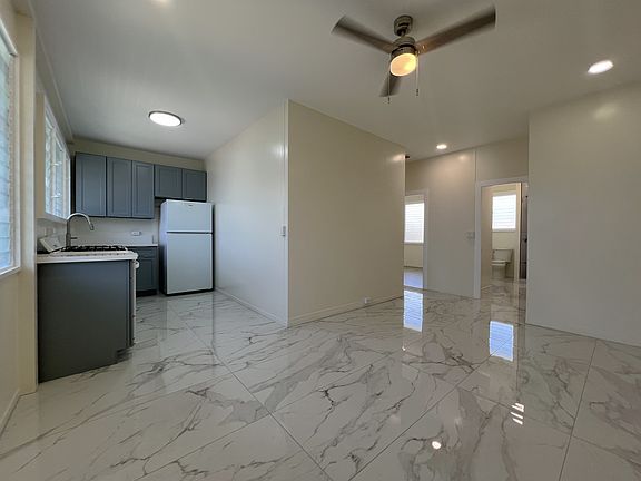 3rd image of 2904 Kaimuki Ave APT 2