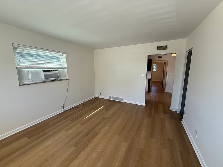3330 Fortney Ln — Photo 3