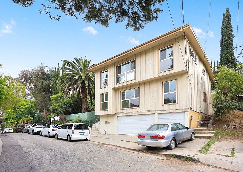 1st image of 2575 Riverside Ter