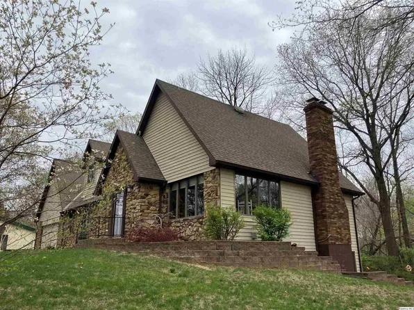 526 Sugar Lf, Quincy, IL 62305