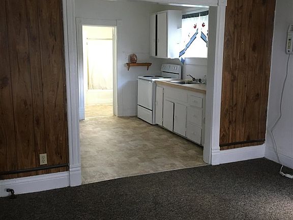 5th image of 609 Central Ave