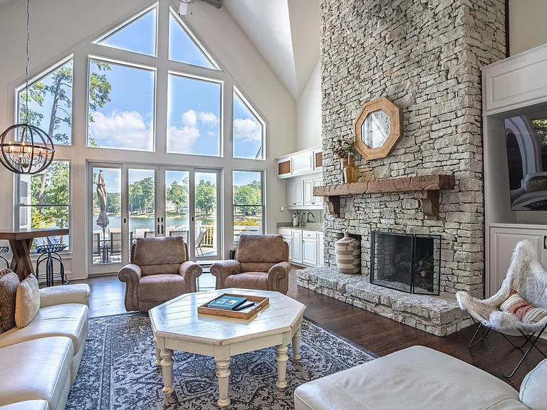 1591 Bennett Springs Dr — Photo 17
