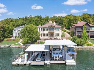 775 Grand View Dr, Sunrise Beach, MO 65079