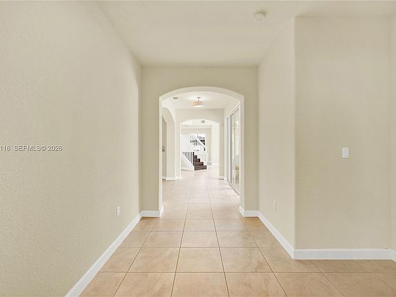 4th image of 8324 NW 115th Ct