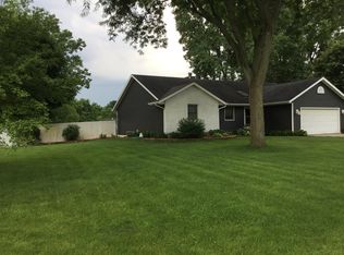 23272 Eastwood Dr, Elkhart, IN