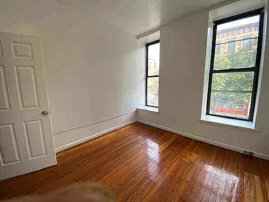 Rented by Rapid Realty Fort Greene Inc | media 19