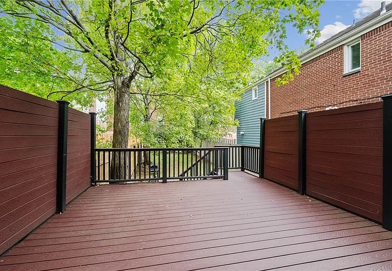 715 Maryland Ave — Photo 4