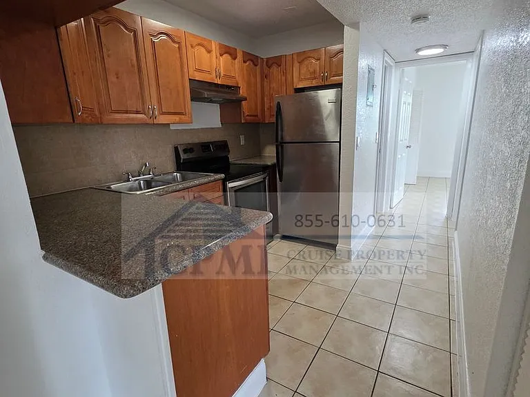 Waterford Villas - 551 Kathy Ct Margate, FL 33068 — Photo 39
