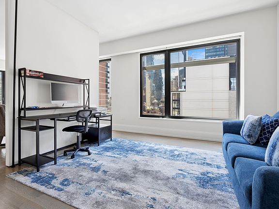 4th image of 301 E 50th St APT 12A