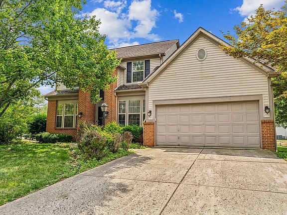 2nd image of 749 N Starr Ct