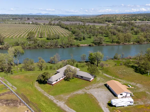 17935 Rivers Edge Dr, Red Bluff, CA 96080