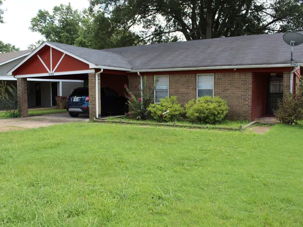 6349 Leamont Dr, Millington, TN 38053