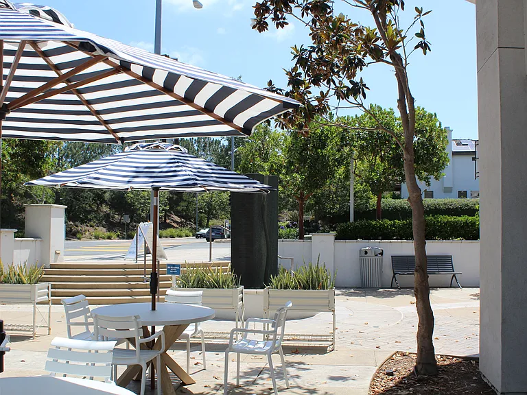 Torrey Gardens Apartments — Photo 33