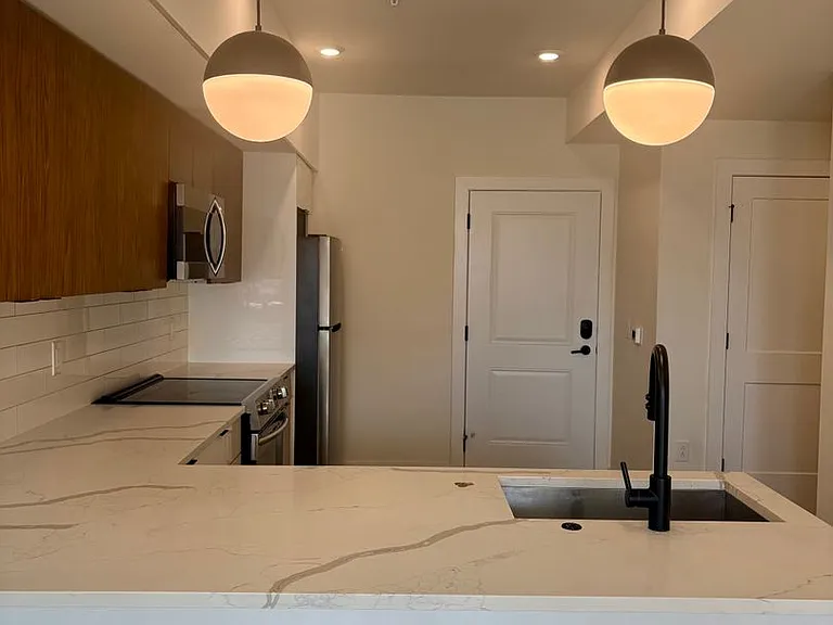Stunning New Luxury Apartments at The Vienna — Photo 78