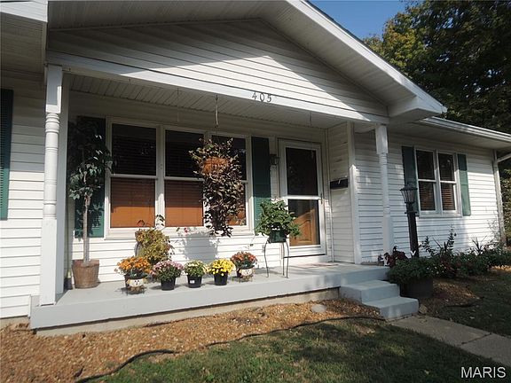 3rd image of 405 W Spring St